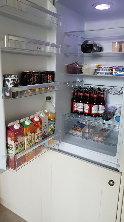 Villa Perfect For Large Family & Friends, Free Parking, Games Reading Esterno foto