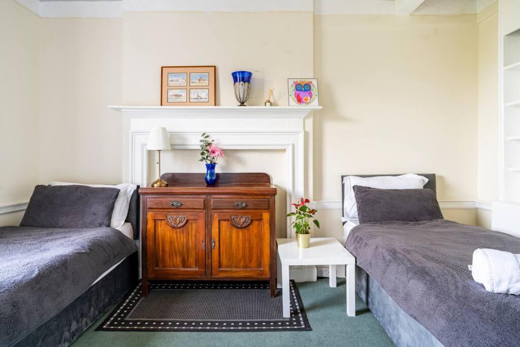 Villa Perfect For Large Family & Friends, Free Parking, Games Reading Esterno foto